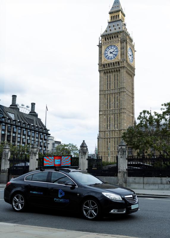 Mobile Digital Rooftop Screens - London